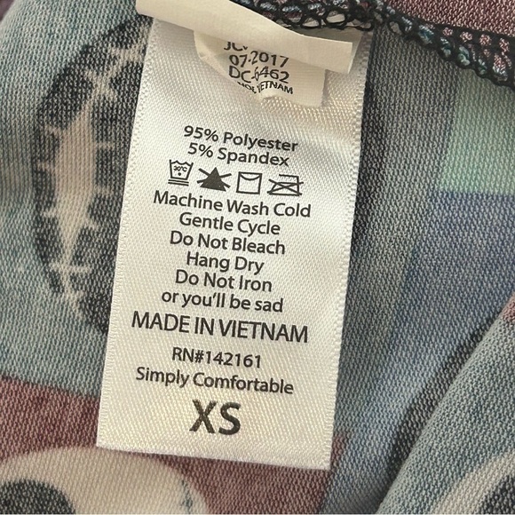 Lularoe x Disney Nightmare Before Christmas Jack Skellington Color Block Tee - Picture 8 of 10